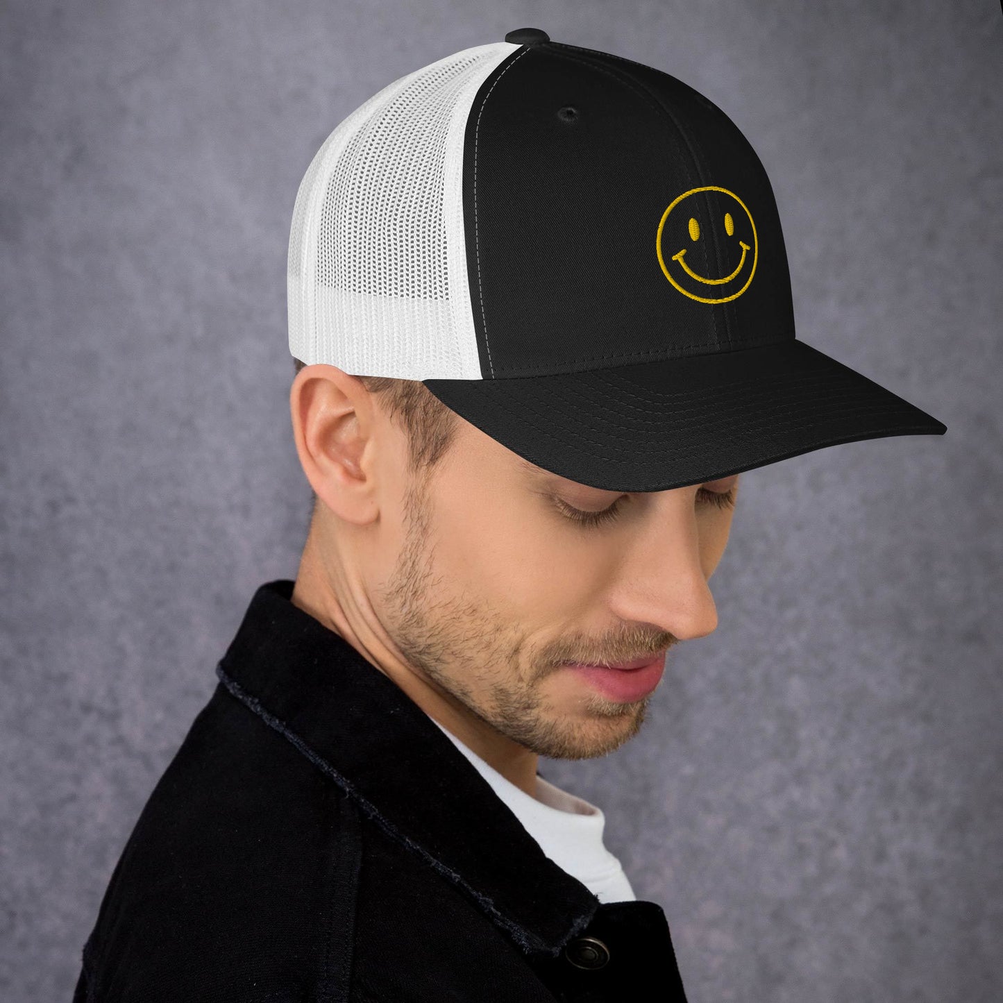 Smiley - Trucker Cap