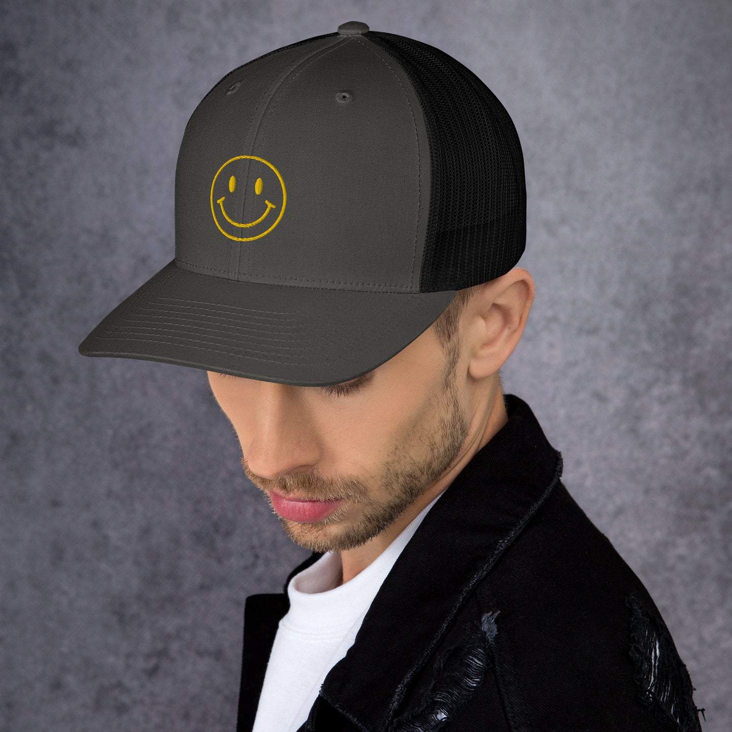 Smiley - Trucker Cap