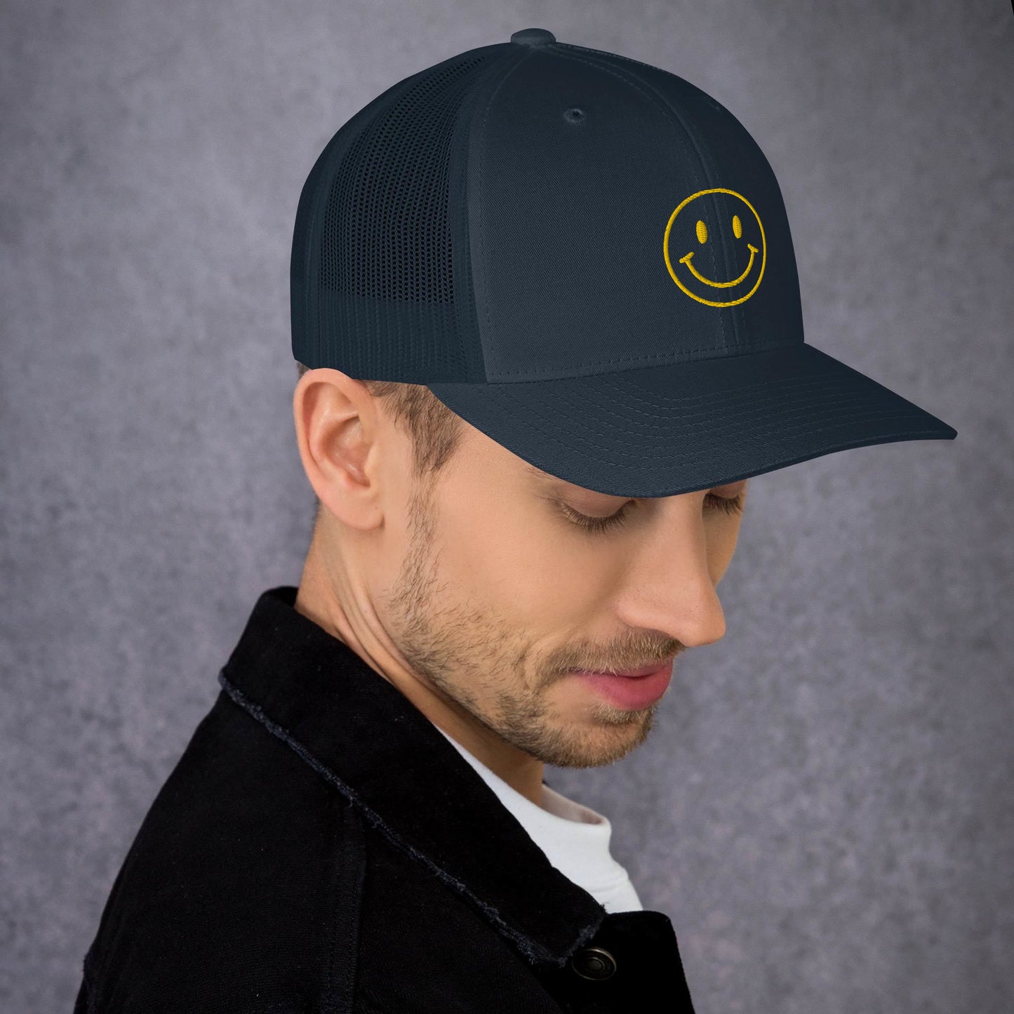 Smiley - Trucker Cap